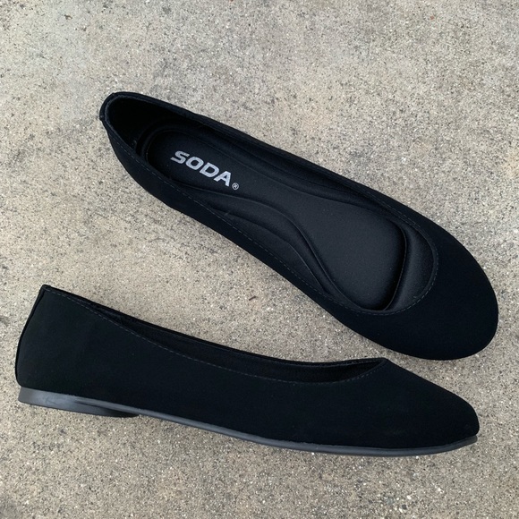Soda Black Ballet Round Toe Gel Insol Flats - Picture 4 of 7